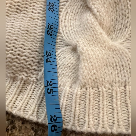 Laundry by Shelli Segal 100% Cashmere Cable Knit Sweater – Size L (NWOT) - Picture 5 of 8